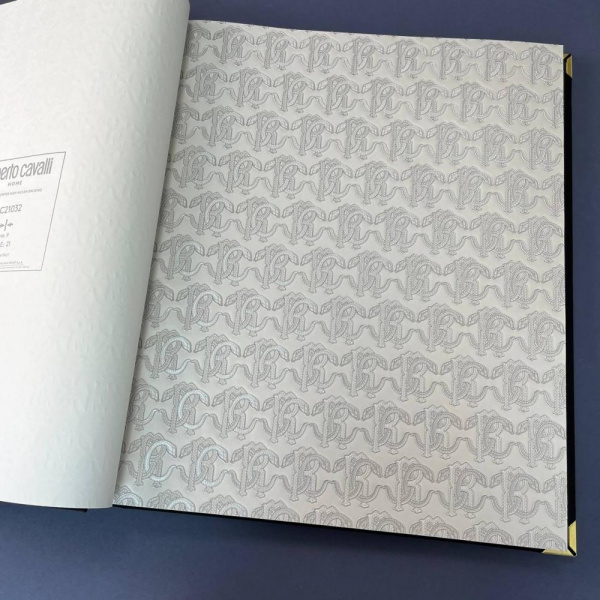 Emiliana Parati Roberto Cavalli RC 21037